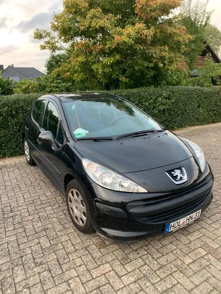 Peugeot 207