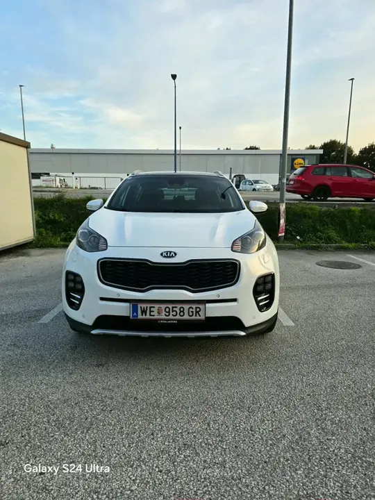 Kia Sportage 2017 photo 2