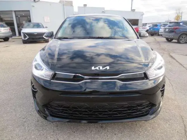 Kia Rio 2023 photo 3