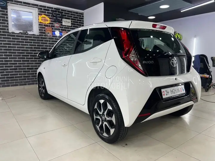 Toyota Aygo 2021 photo 2