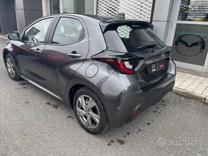 Mazda Mazda2 2025 photo 4