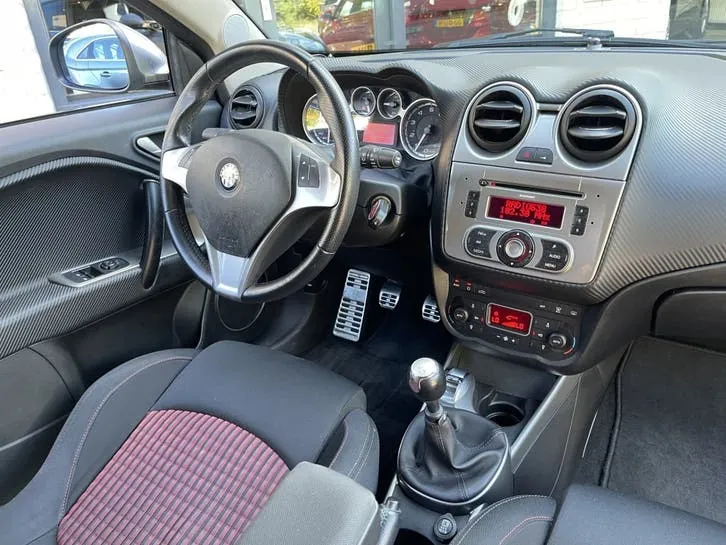 Alfa Romeo Mito 2009 photo 2