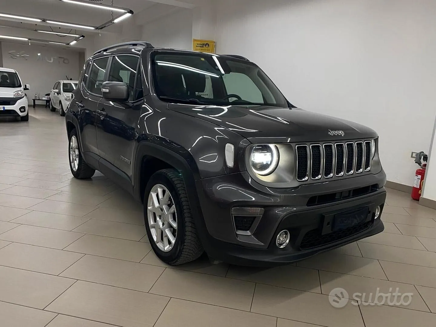 Jeep Renegade 2021 photo 2