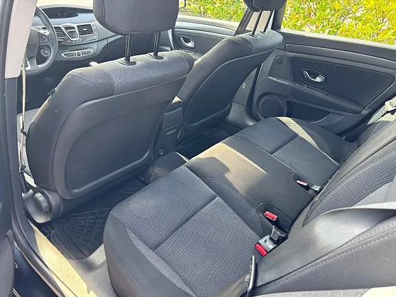 Renault Laguna Ii 2008 photo 4