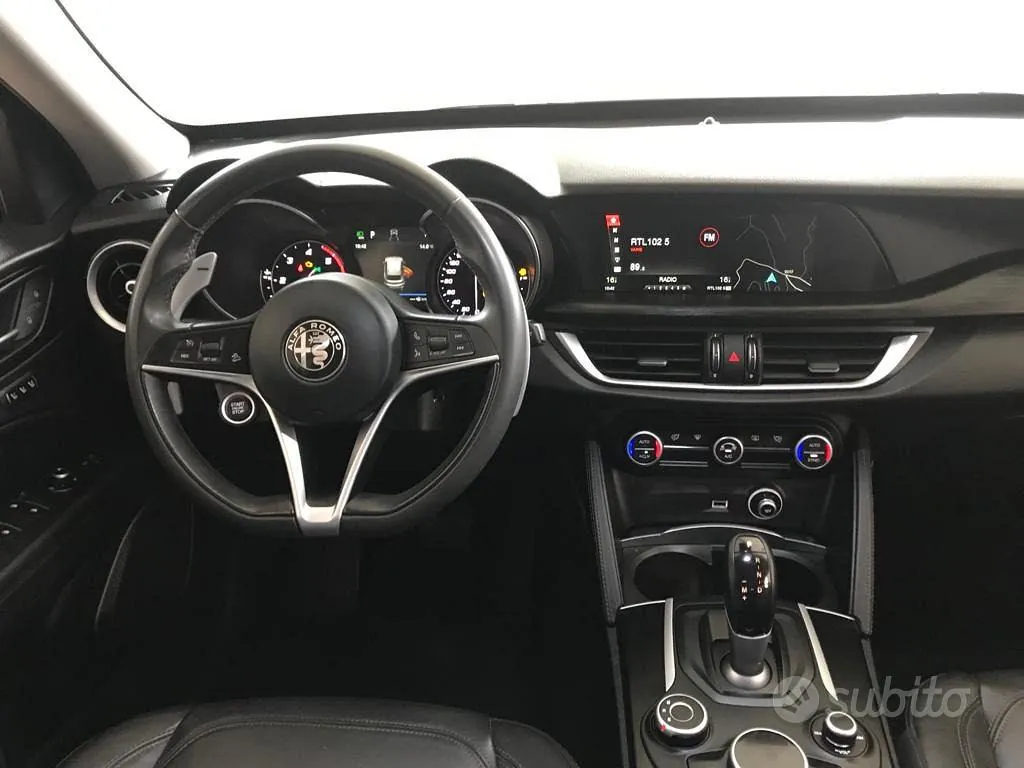 Alfa Romeo Stelvio 2017 photo 5