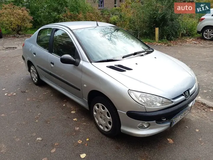 Peugeot 206
