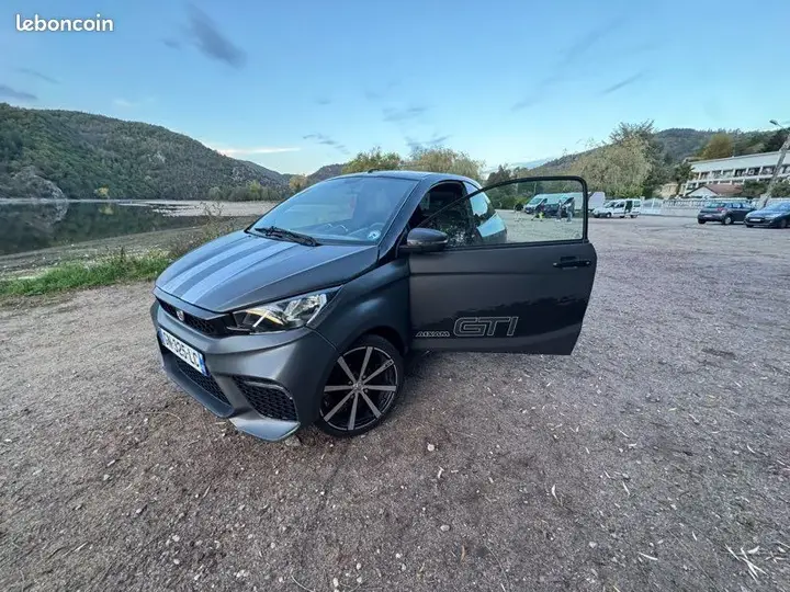 Aixam Coupé 2023 photo 2