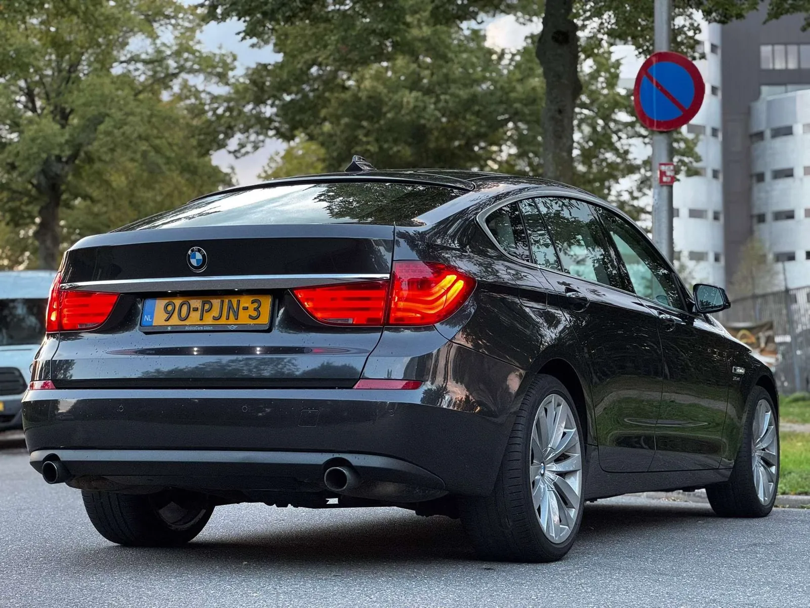 BMW 535 Gran Turismo 2011 photo 4