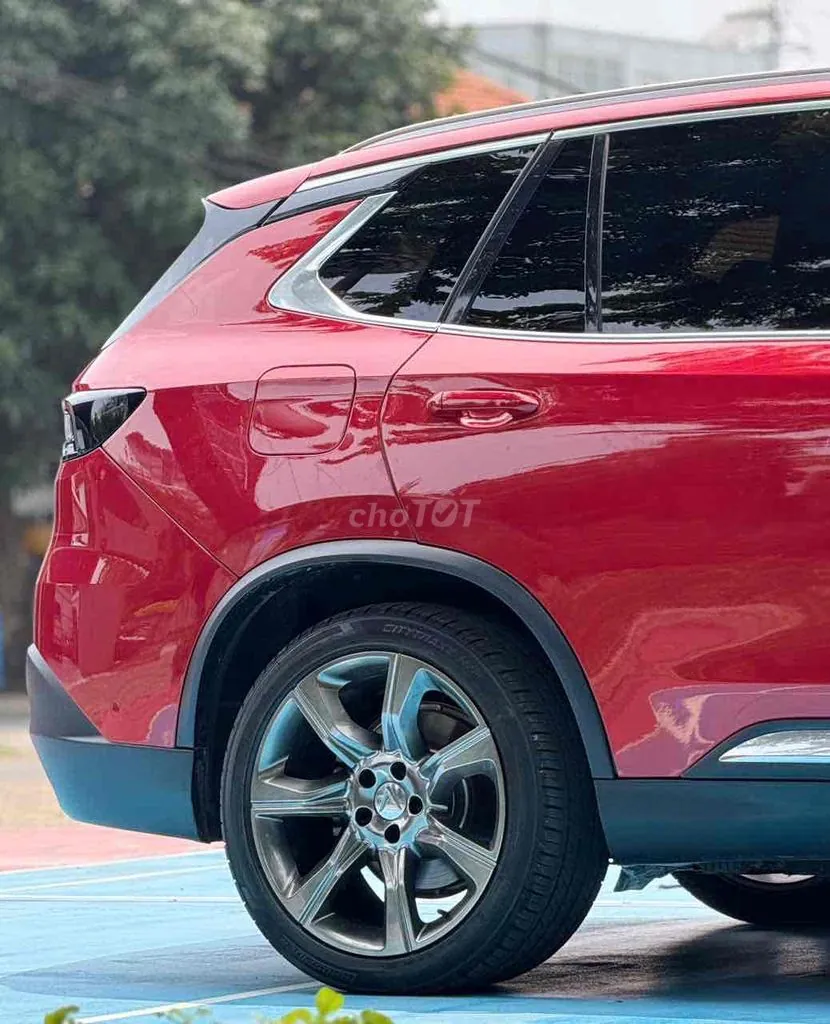 Vinfast Lux Sa2.0 2019 photo 3
