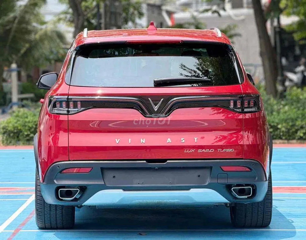Vinfast Lux Sa2.0 2019 photo 2