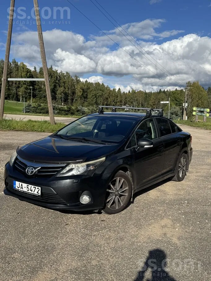 Toyota Avensis 2012 photo 3