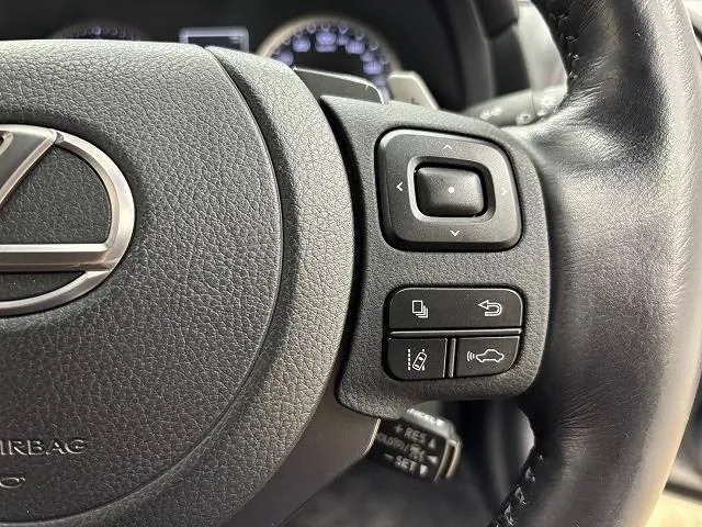 Lexus Is300 2021 photo 5