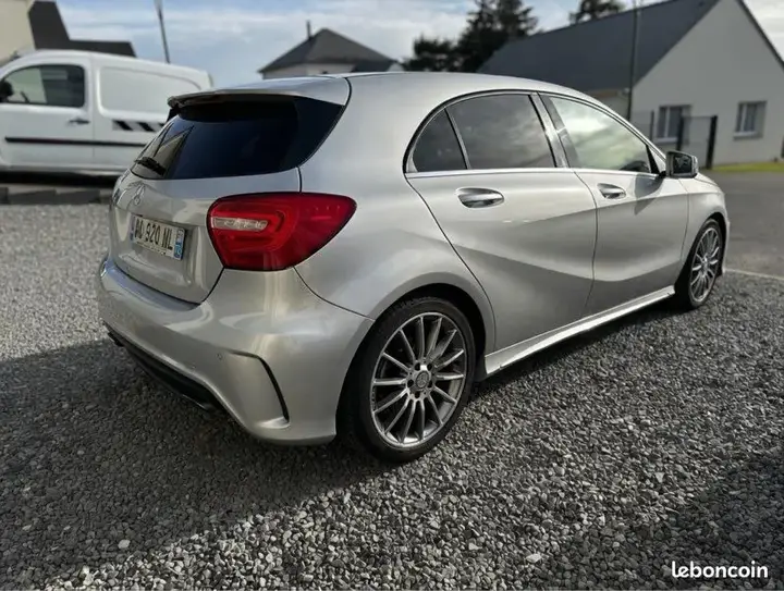 Mercedes-Benz A-Class 2013 photo 2