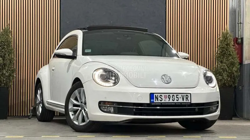 Volkswagen Beetle 2012 photo 2