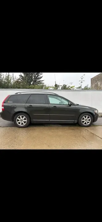 Volvo V50 2006 photo 2