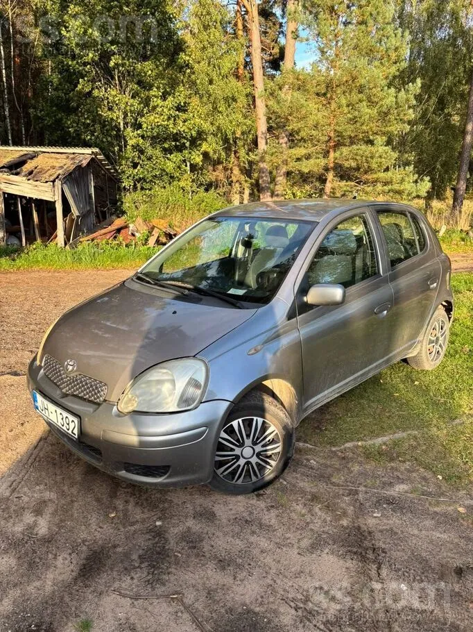 Toyota Yaris 2004 photo 5