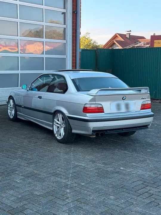 BMW 325I Coupé