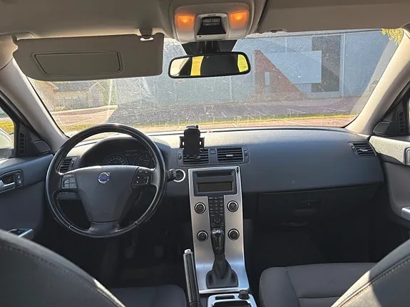 Volvo V50 2011 photo 3