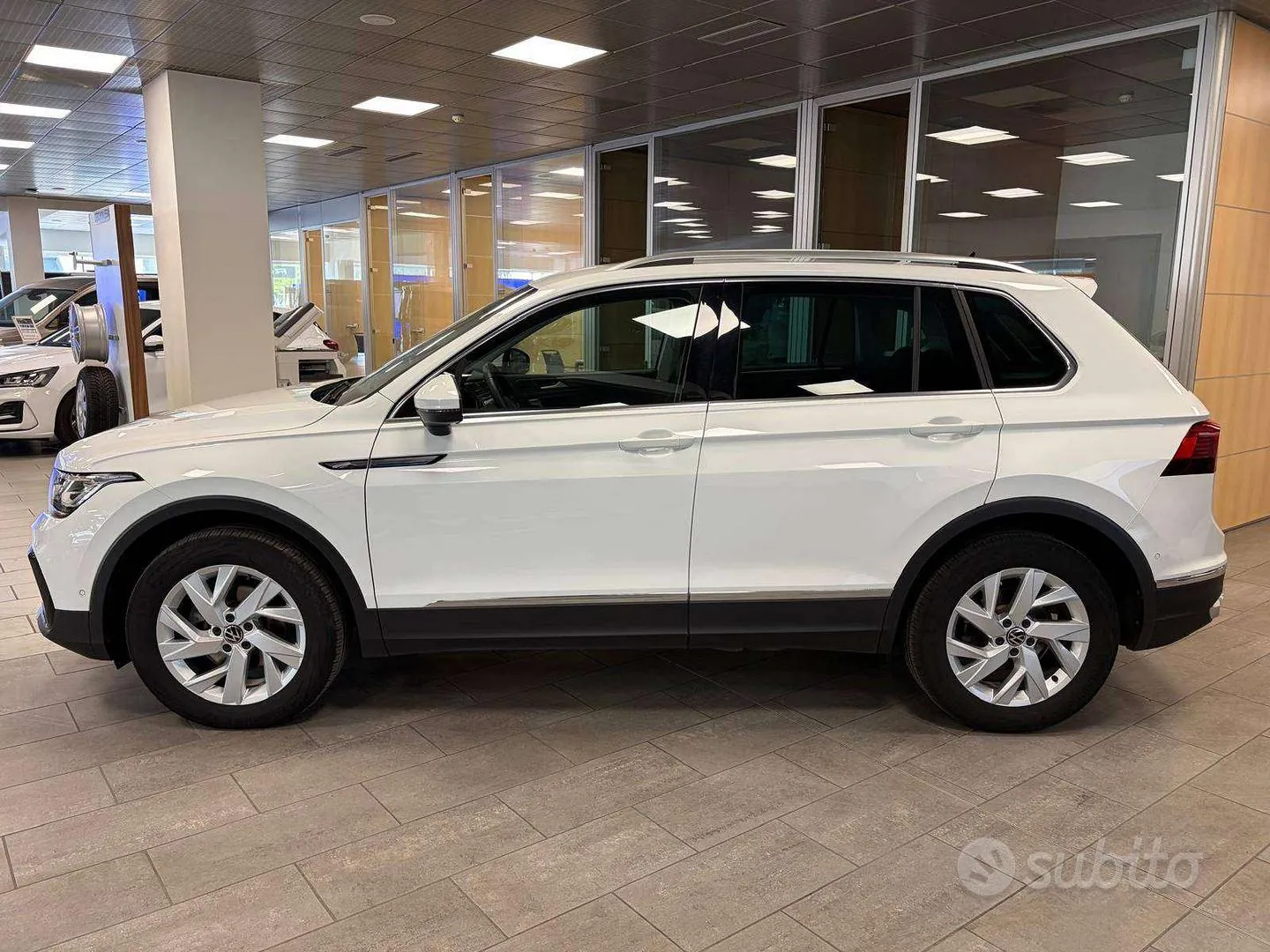 Volkswagen Tiguan 2023 photo 4