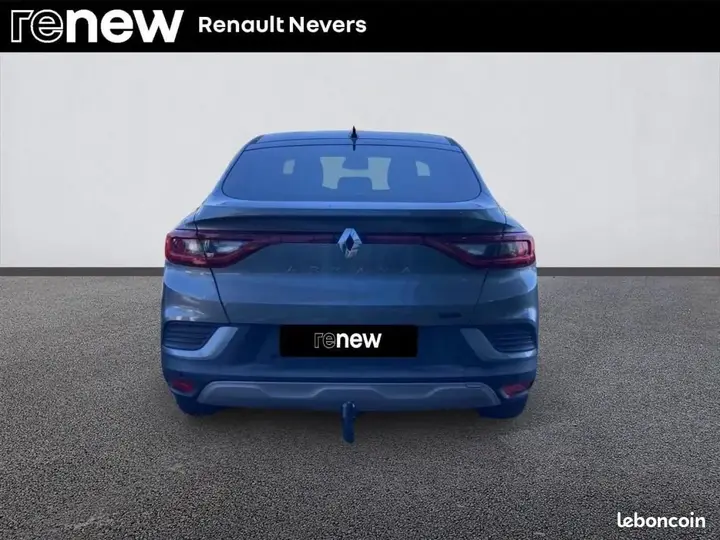 Renault Arkana 2023 photo 4
