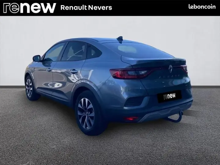 Renault Arkana 2023 photo 3
