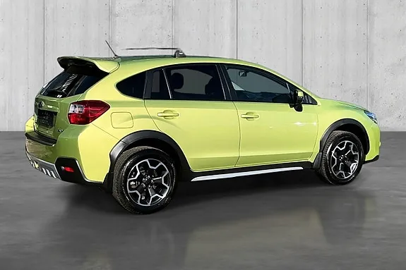 Subaru Xv 2015 photo 4
