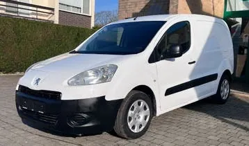 Peugeot Partner 2014 photo 2