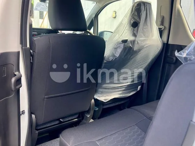 Suzuki Wagon R 2026 photo 4