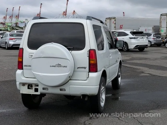 Suzuki Jimny Land Venture 2005 photo 3