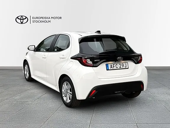 Toyota Yaris 2025 photo 2
