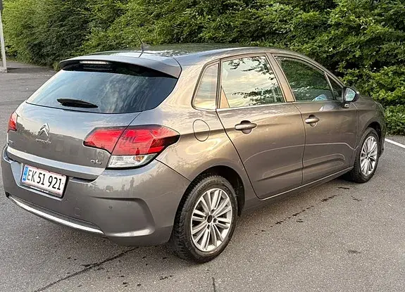 Citroen C4 2016 photo 4