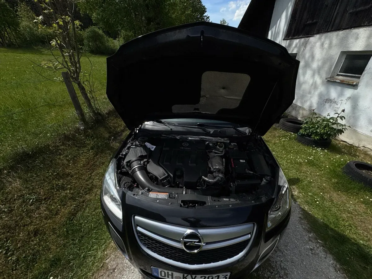 Opel Insignia 2010 photo 3