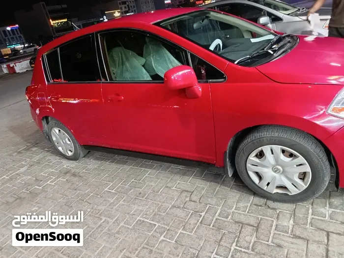 Nissan Versa 2012 photo 4