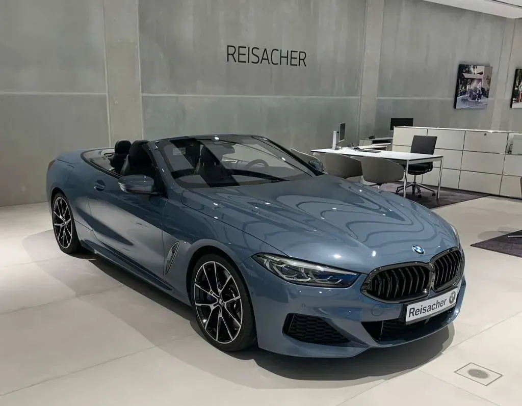 BMW 8 Series 2019 photo 2