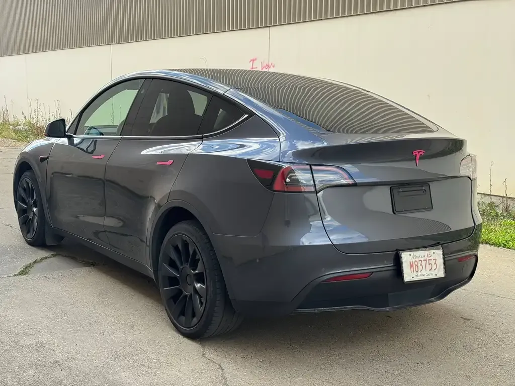 Tesla Model Y 2022 photo 5