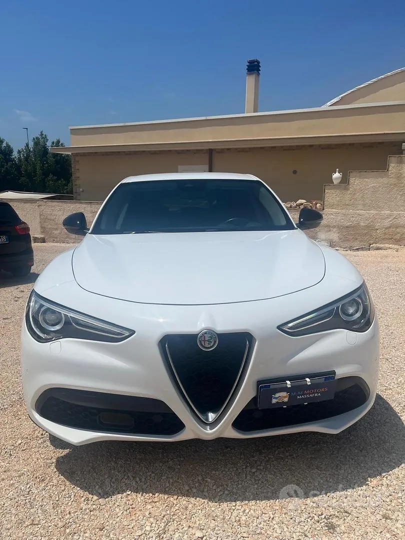 Alfa Romeo Stelvio 2021 photo 2