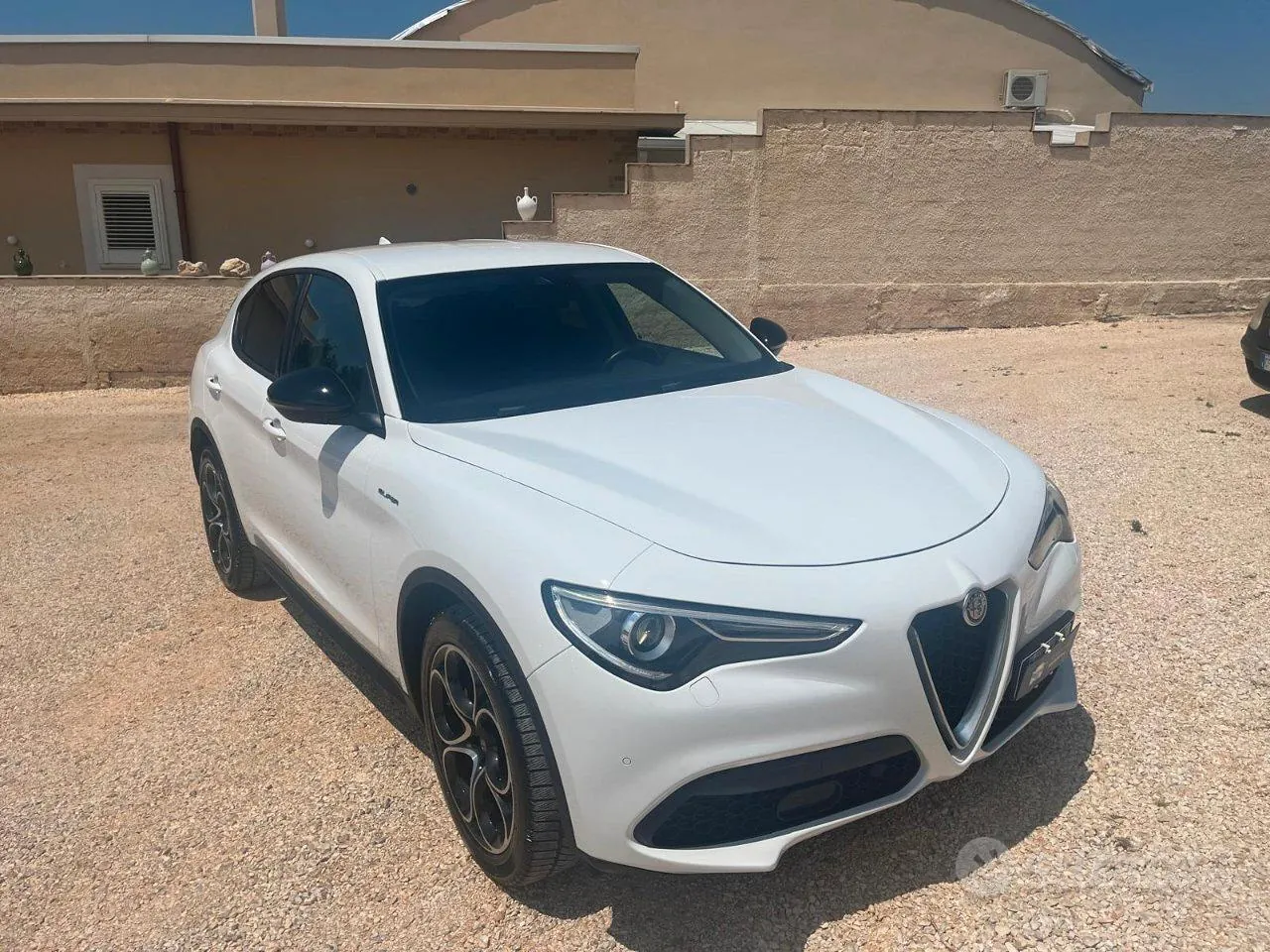 Alfa Romeo Stelvio 2021 photo 4