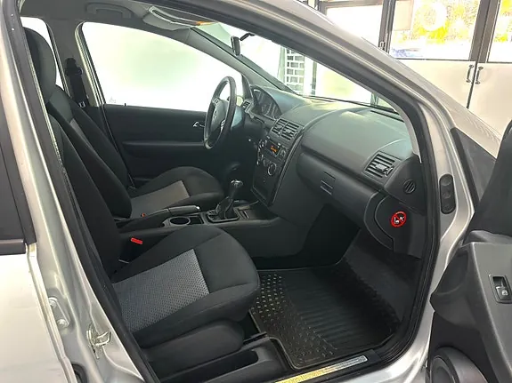 Mercedes-Benz A170 2008 photo 5