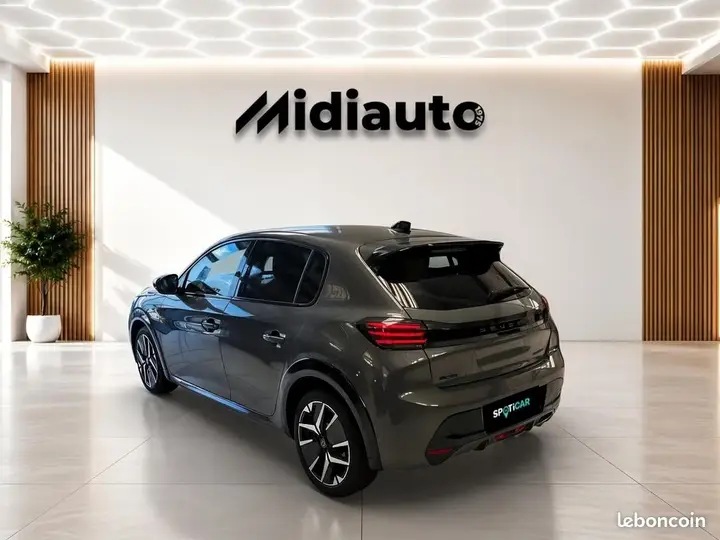 Peugeot 208 2025 photo 3