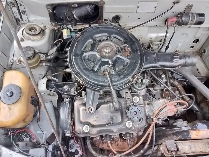 Suzuki Khyber