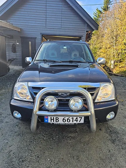 Suzuki Xl7 2006 photo 3