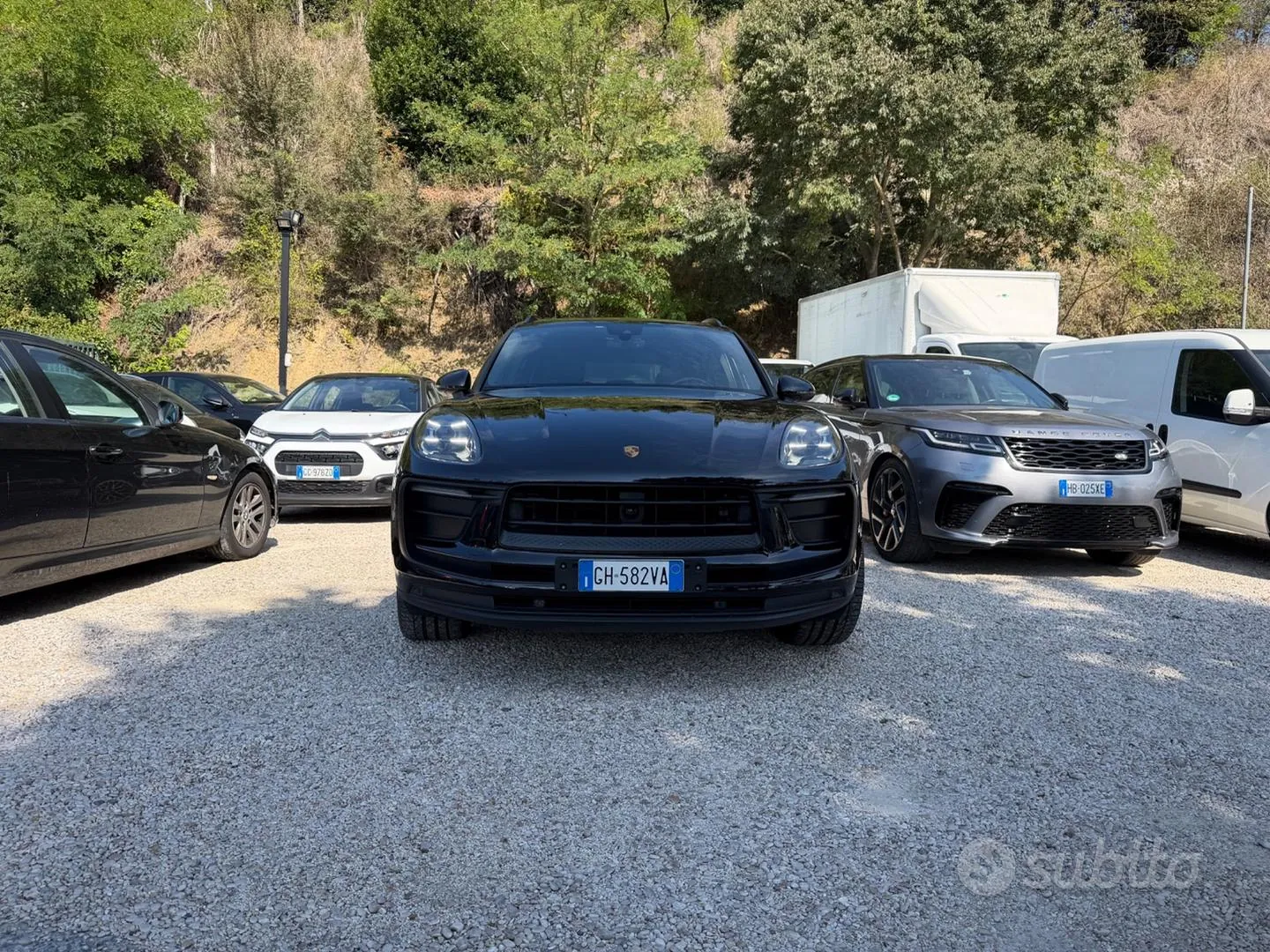 Porsche Macan 2021 photo 2