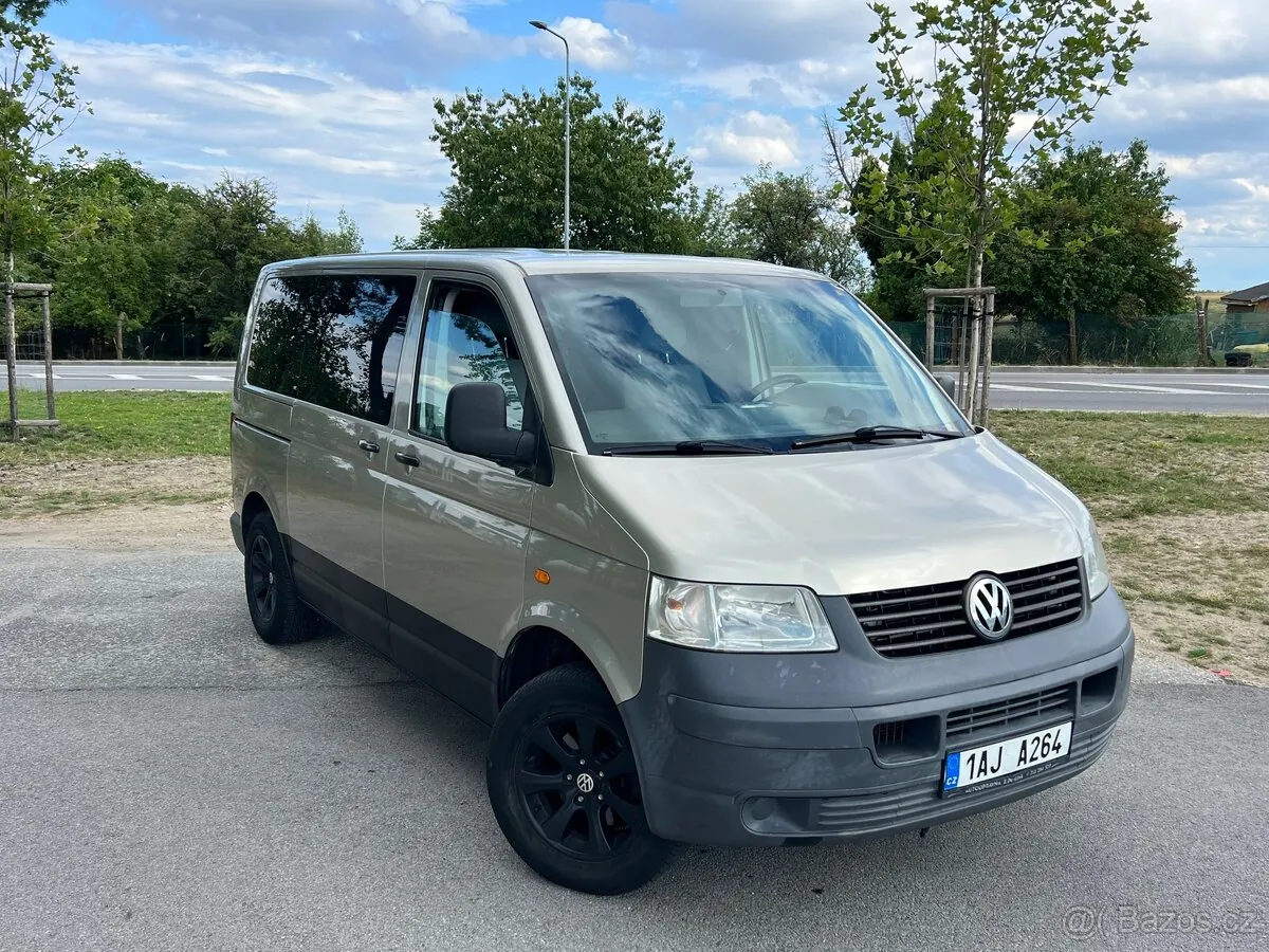 Volkswagen Transporter 2007 photo 2