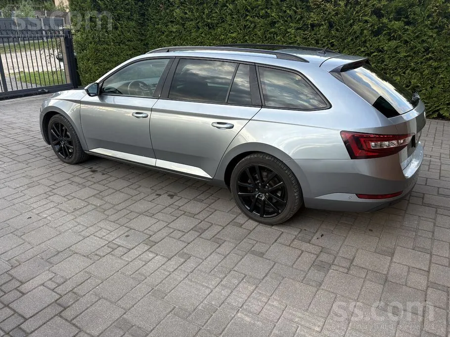 Skoda Superb 2016 photo 3