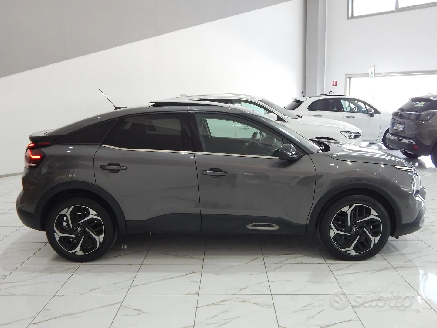 Citroen C4 2022 photo 4