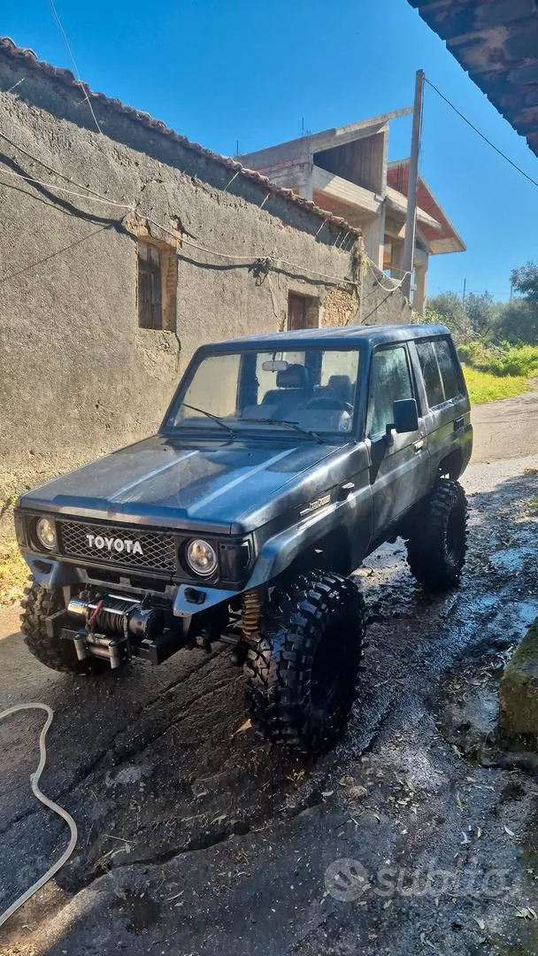 Toyota Land Cruiser 1987 photo 3