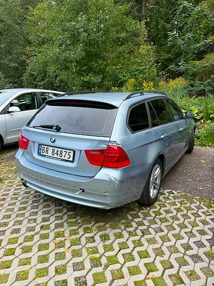 BMW 316I 2009 photo 3