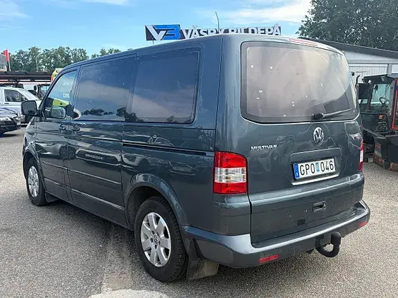 Volkswagen Multivan 2008 photo 2