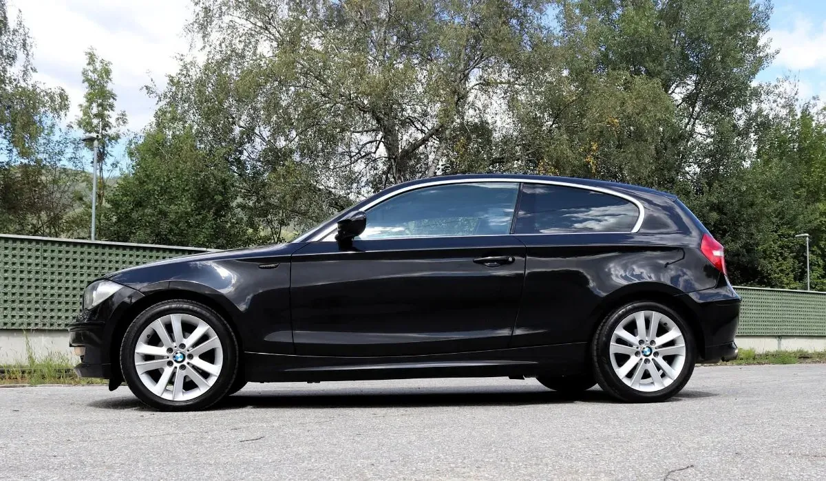 BMW 1 Series 2011 photo 3
