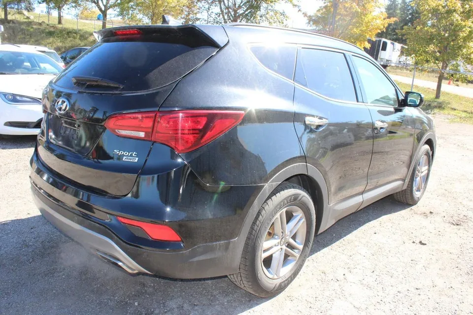 Hyundai Santa Fe 2018 photo 3